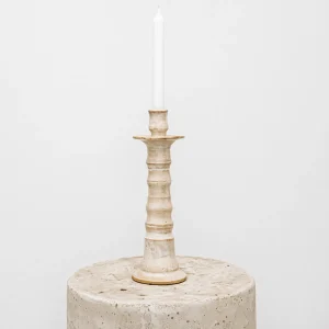 Candelabro blanco II de cerámica gres torneado con vela blanca